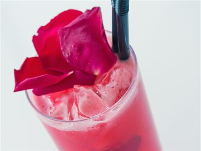 Aperitivo Petali di Rose